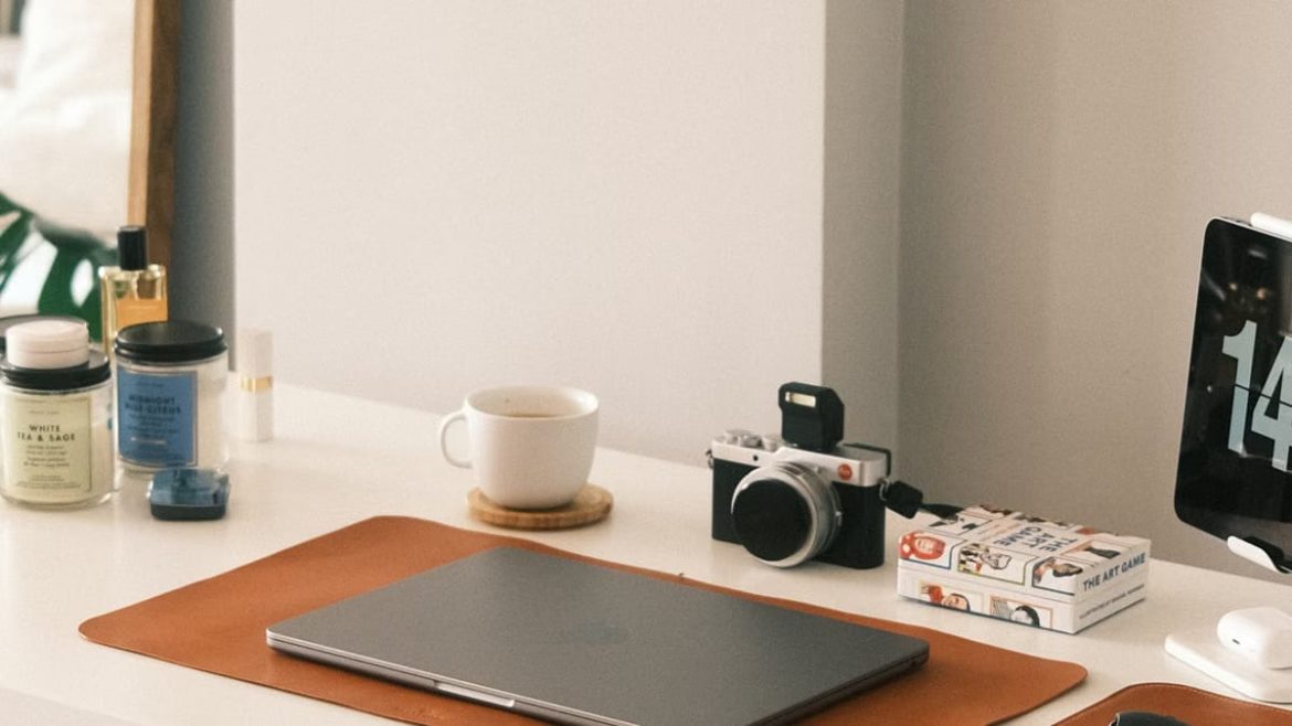 Coin bureau modulable petit espace : 7 astuces essentielles