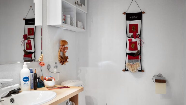 Optimiser le rangement salle de bain petite 2026